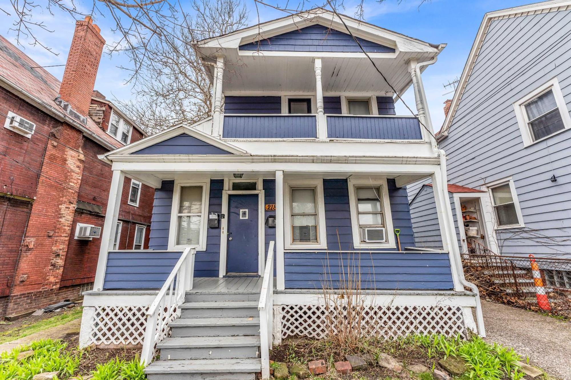 Historic Cozy Haven In Little Italy Apartment Cleveland Exterior photo